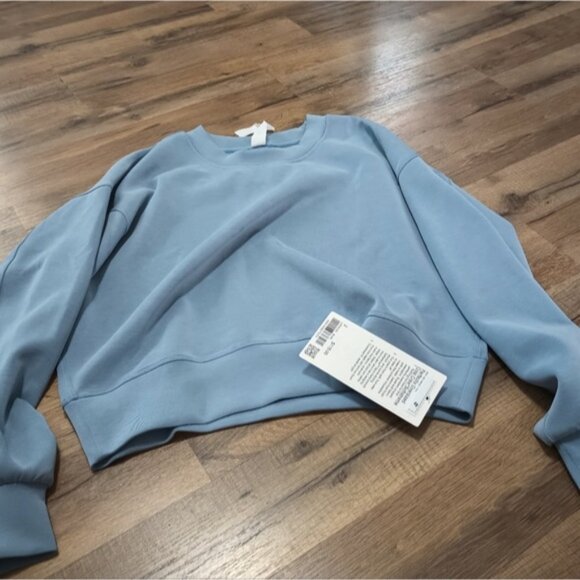 Lululemon Top - Picture 4 of 7